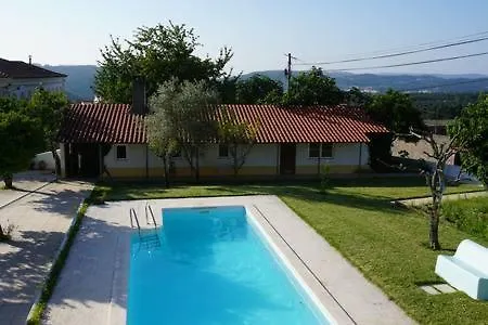 Casa Da Avo Tita بيت للعطل