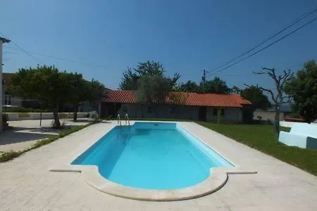 Casa Da Avo Tita Holiday home